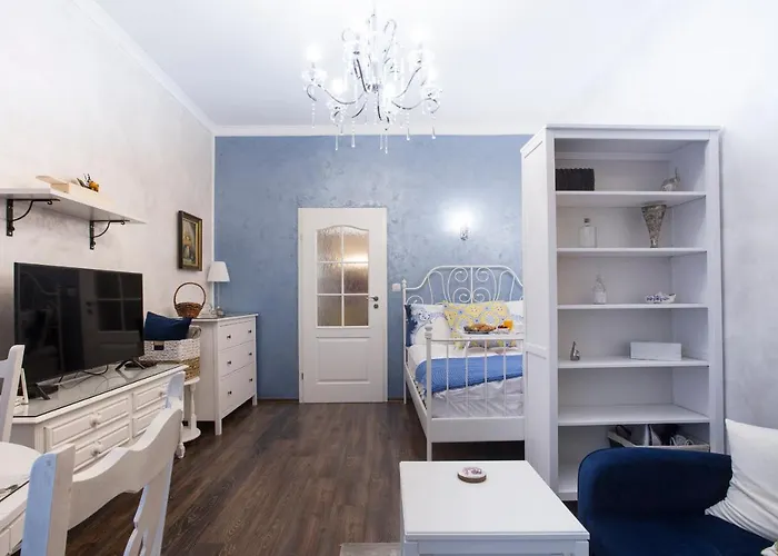 公寓 Center Designer 1 Minute To Ndk&vitosha By Flat Mаnager 索菲亞